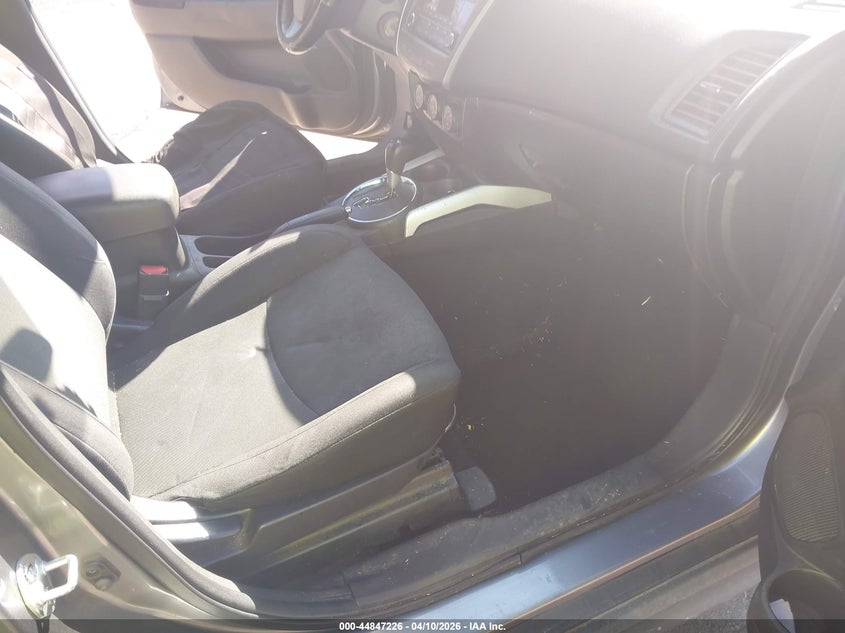 2014 Mitsubishi Outlander Sport Es