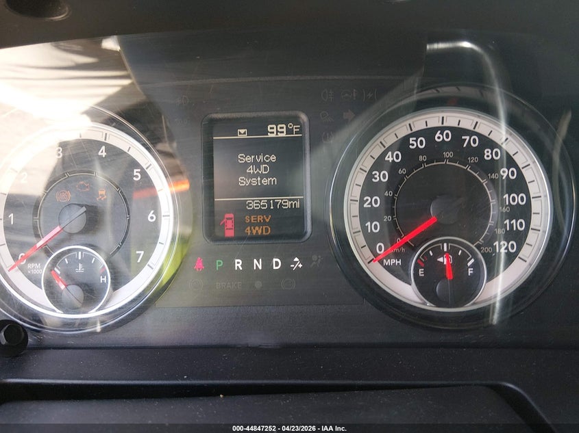 2018 RAM 3500 CHASSIS auction photo 5