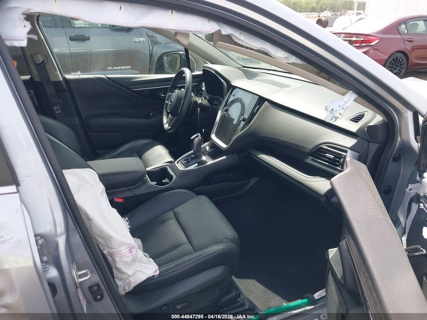 2020 SUBARU OUTBACK auction photo 5