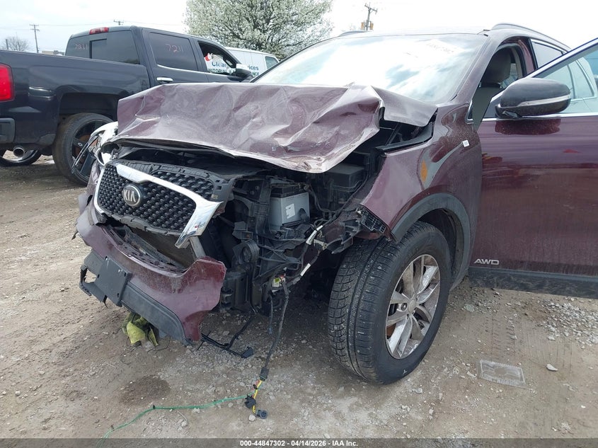 2017 Kia Sorento 2.4 2.4L Lx brown Lot 111044847302 Vin 5XYPGDA36HG247913