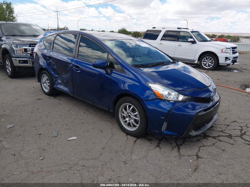 2017 TOYOTA PRIUS V FOUR