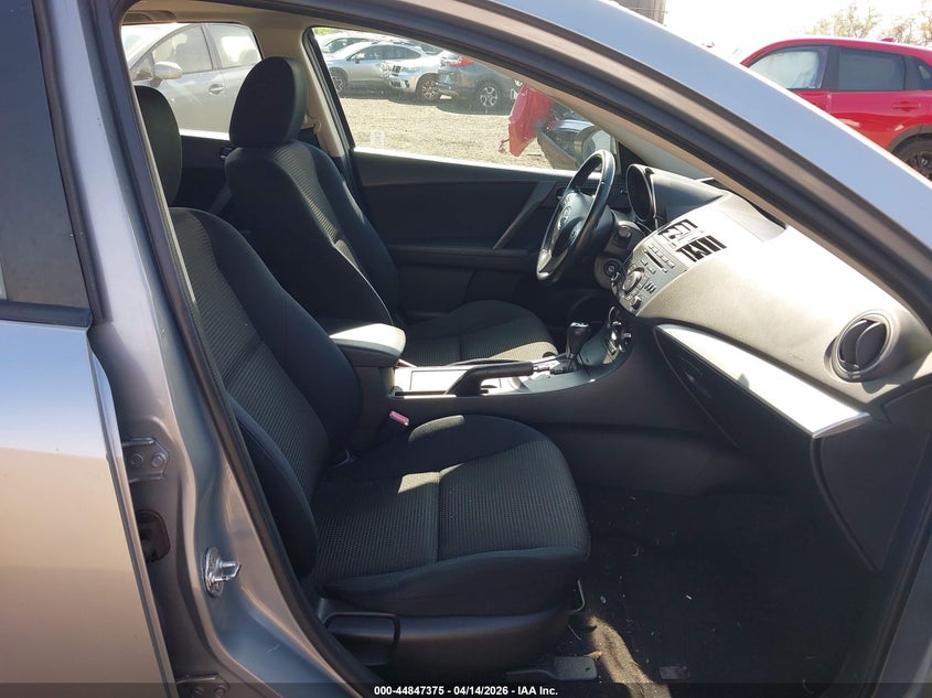 2012 Mazda 3 2.0 I Touring silver Lot 111044847375 Vin JM1BL1L79C1605082