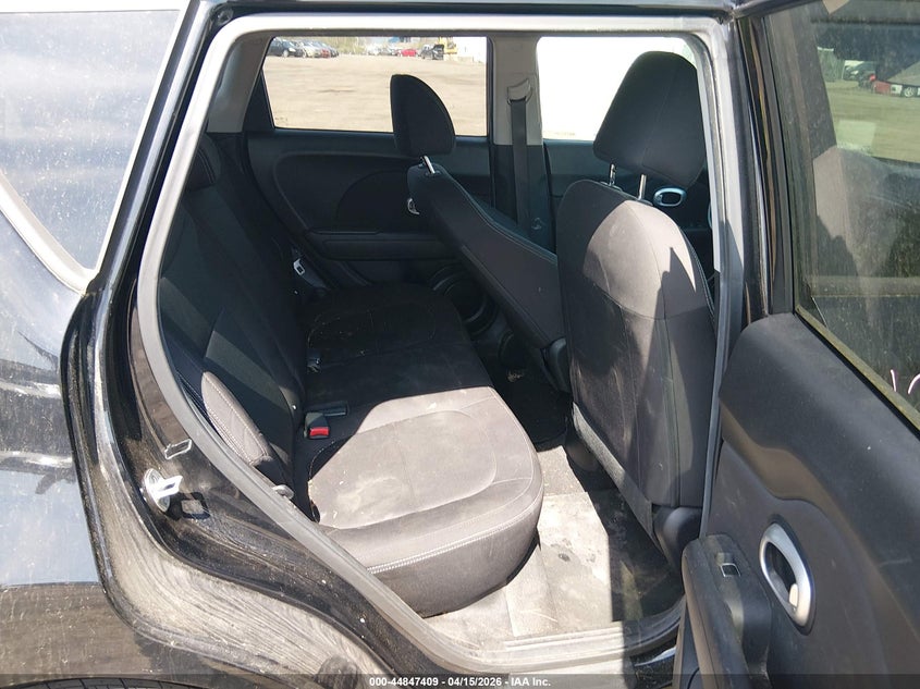 2018 Kia Soul VIN: KNDJN2A27J7570183 Lot: 44847409