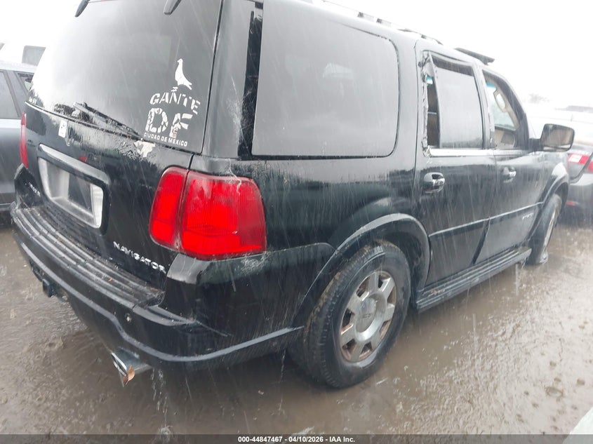2005 Lincoln Navigator