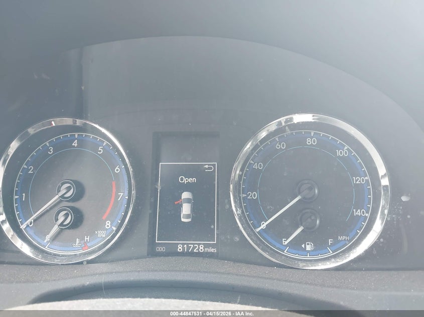 2017 Toyota Corolla Se VIN: 2T1BURHE7HC930657 Lot: 44847531