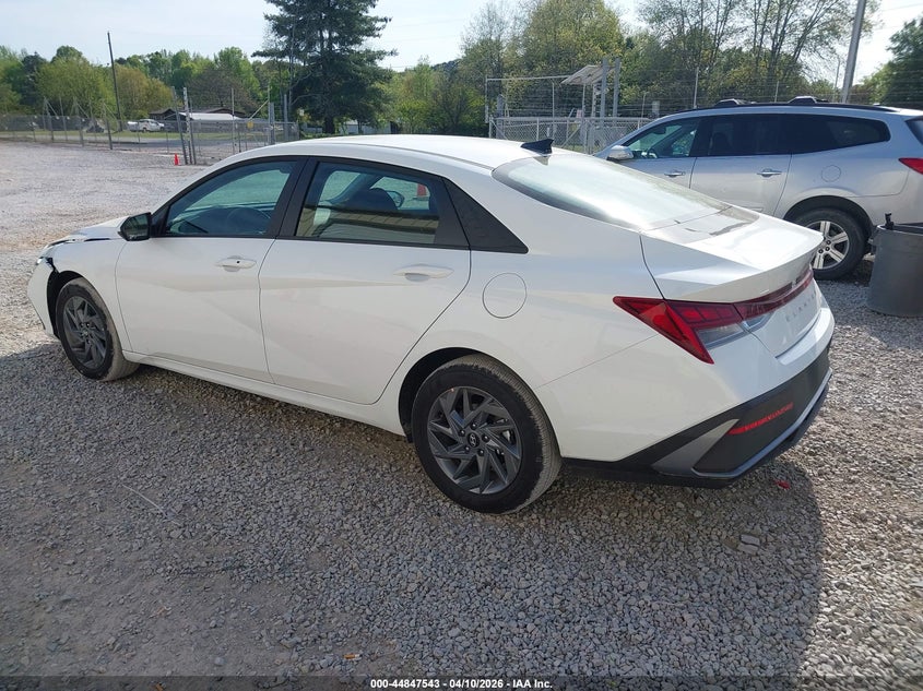 Vin: kmhlm4dj4tu193290, lot: 45344851, hyundai elantra hybrid blue 20263