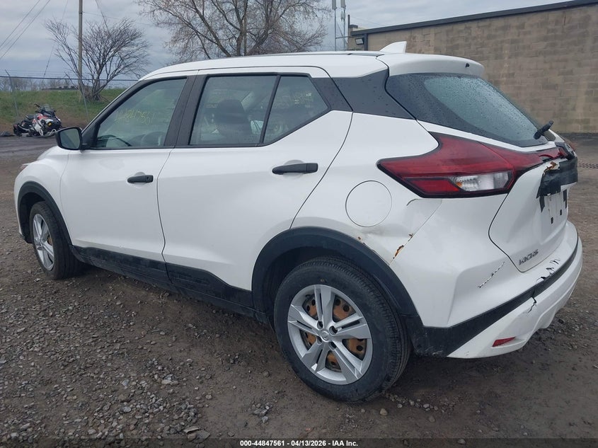 2022 Nissan Kicks S Xtronic Cvt