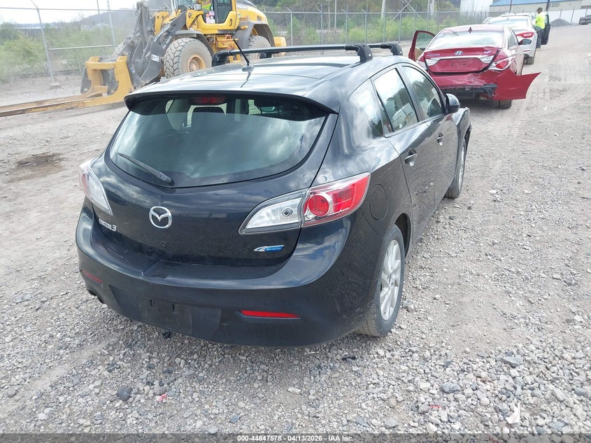 2013 Mazda Mazda3 I Touring