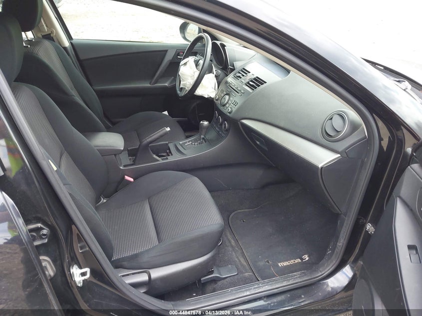 2013 Mazda Mazda3 I Touring