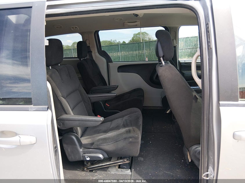 2016 Dodge Grand Caravan Se VIN: 2C4RDGBG0GR270540 Lot: 44847590