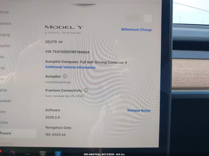 2024 Tesla Model y white Lot 111044847630 Vin 7SAYGDED1RF166854