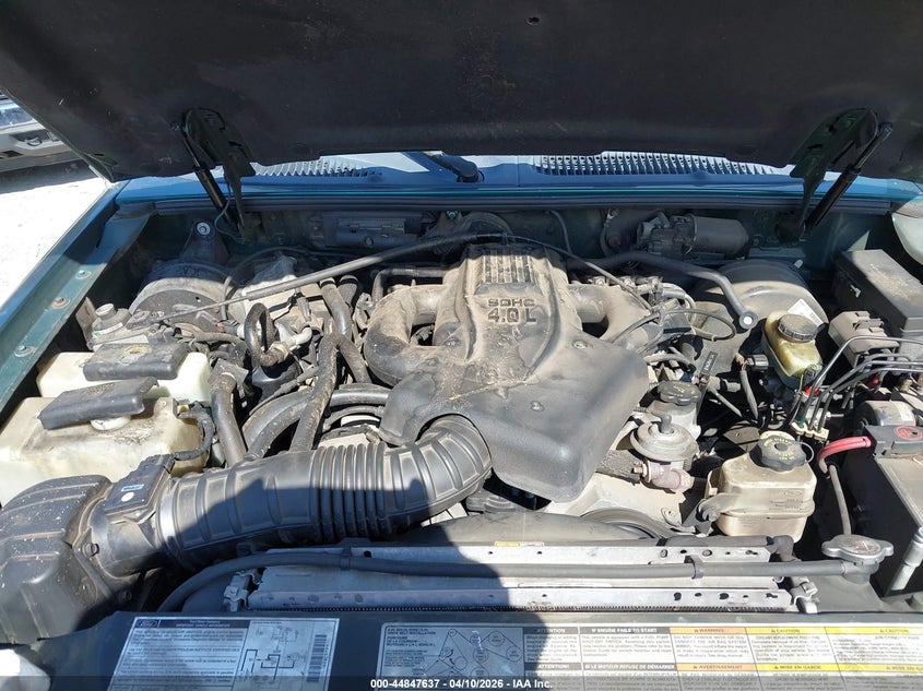 2000 Ford Explorer Xlt VIN: 1FMZU73E9YUB27969 Lot: 44847637