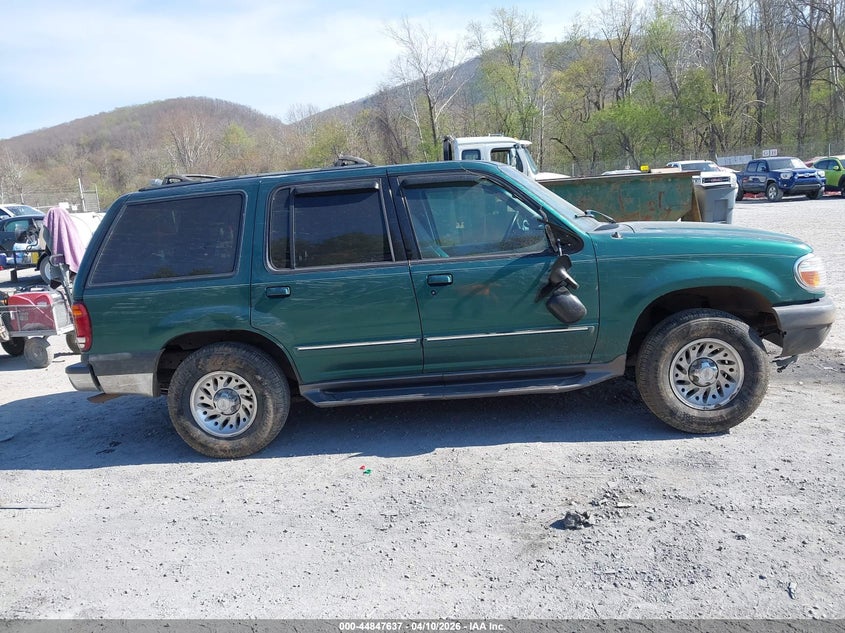 2000 Ford Explorer Xlt VIN: 1FMZU73E9YUB27969 Lot: 44847637