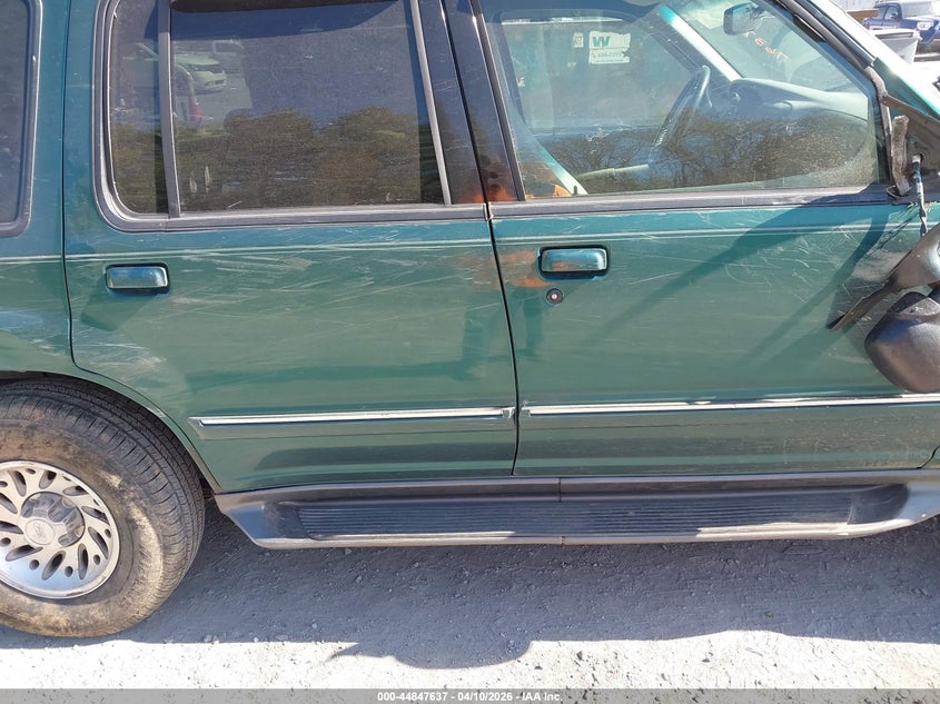 2000 Ford Explorer Xlt VIN: 1FMZU73E9YUB27969 Lot: 44847637