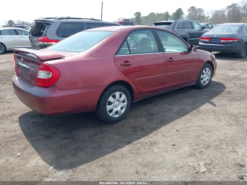 2004 Toyota Camry Le
