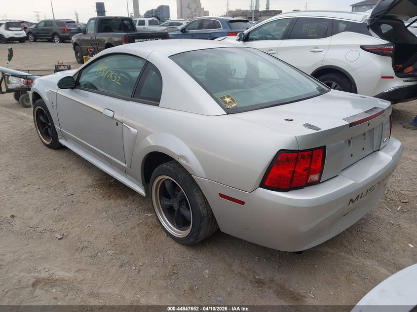 2001 Ford Mustang