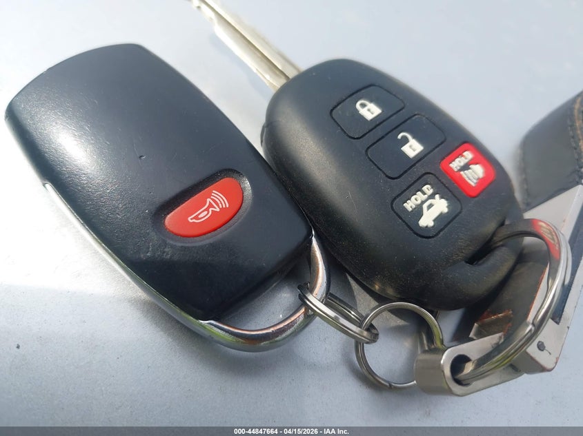 2012 Toyota Camry Se VIN: 4T1BF1FK0CU020084 Lot: 44847664