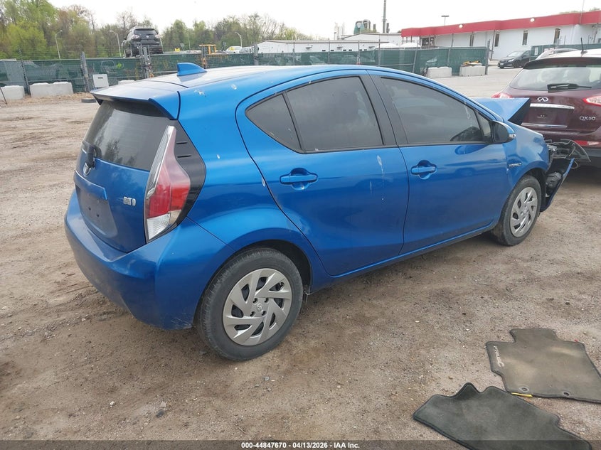 2016 Toyota Prius C Three