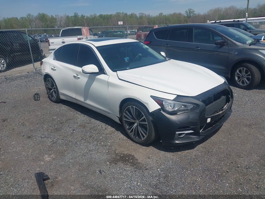 2015 INFINITI Q50 PREMIUM