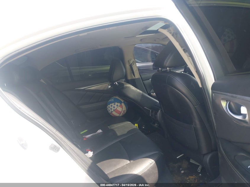 2015 Infiniti Q50 Premium VIN: JN1BV7AP4FM330744 Lot: 44847717