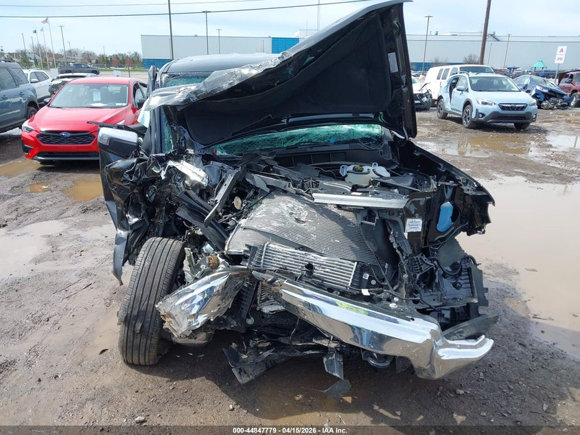 2025 Chevrolet Silverado 1500 4Wd Standard Bed Lt With 2Ft VIN: 1GCRKKEK3SZ165224 Lot: 44847779