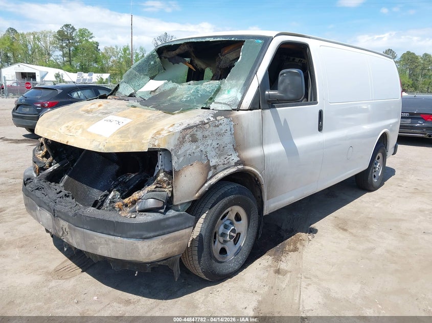 2008 GMC Savana Work Van