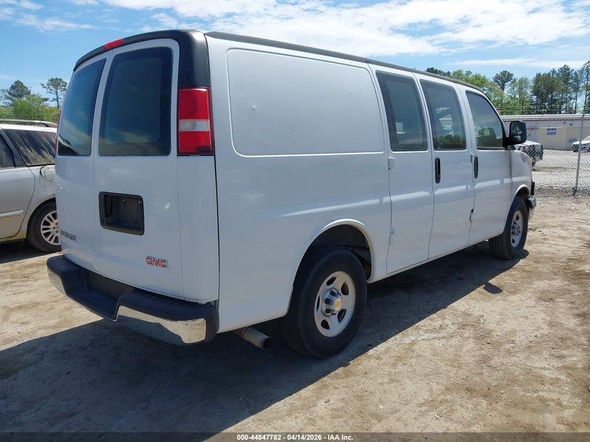 2008 GMC Savana Work Van