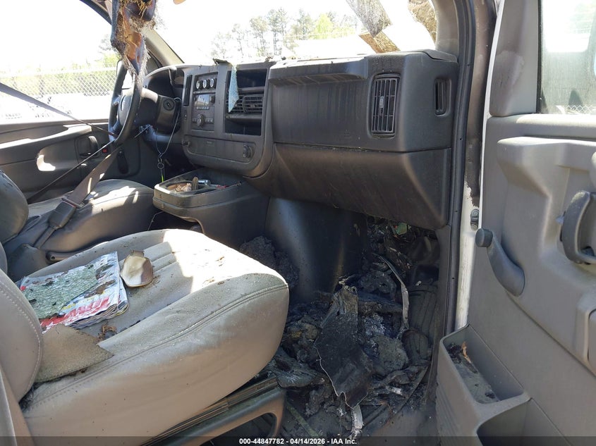 2008 GMC Savana Work Van