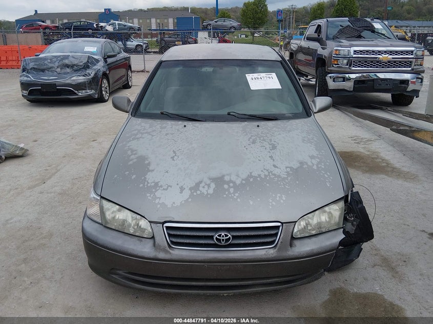 2000 Toyota Camry Le VIN: JT2BG22K3Y0466167 Lot: 44847791