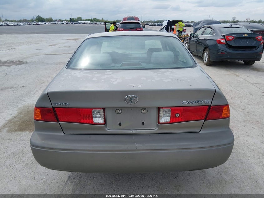 2000 Toyota Camry Le VIN: JT2BG22K3Y0466167 Lot: 44847791