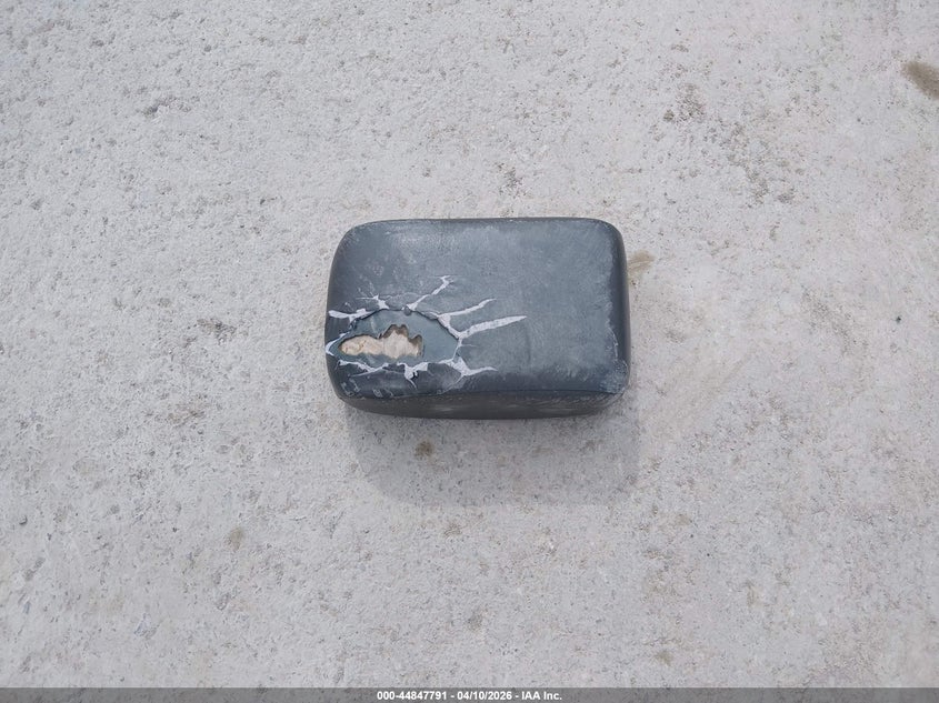 2000 Toyota Camry Le VIN: JT2BG22K3Y0466167 Lot: 44847791