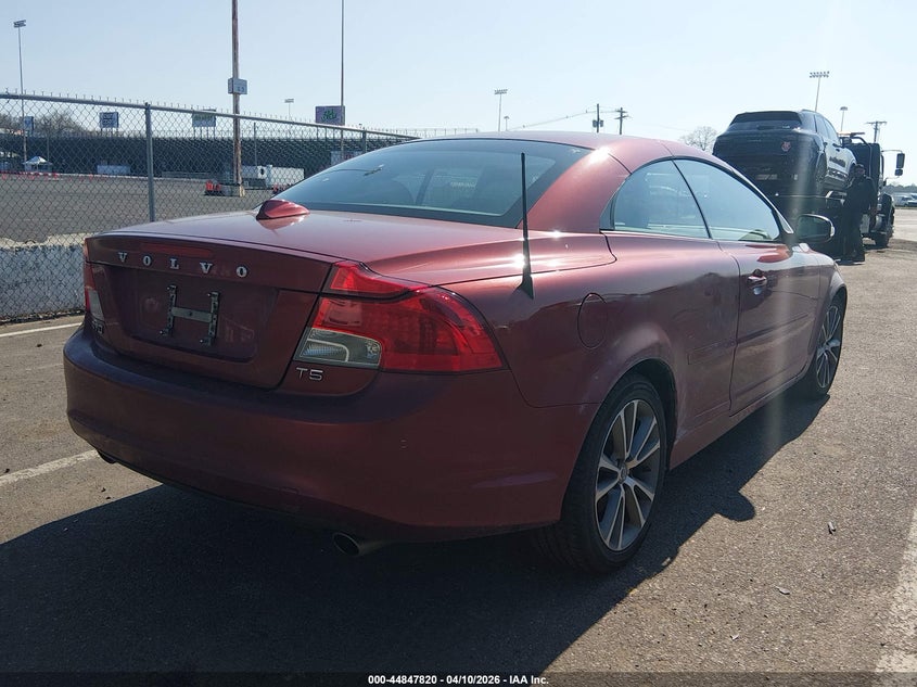 2012 Volvo C70 T5