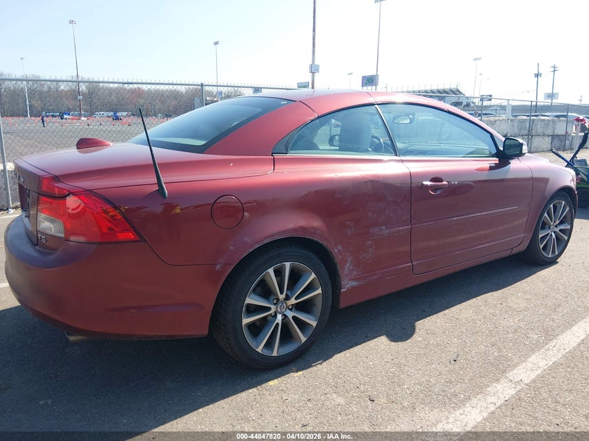 2012 Volvo C70 T5 VIN: YV1672MC6CJ125910 Lot: 44847820