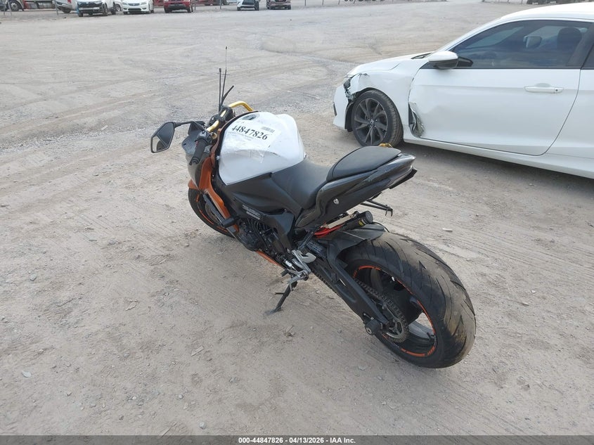 2018 Suzuki Gsx-S1000F A