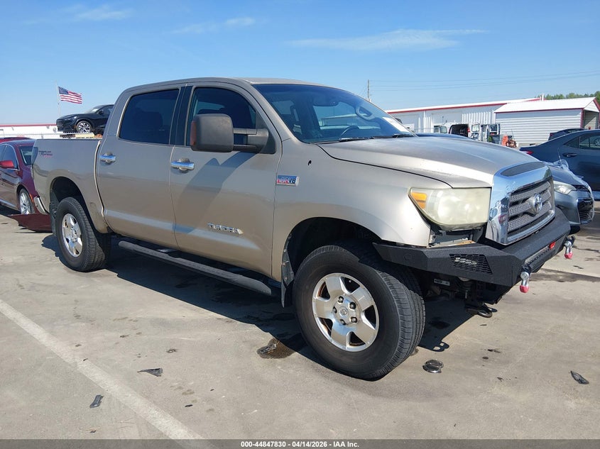TOYOTA TUNDRA 2007. Lot# 44847830. VIN 5TBDV58197S483291. Photo 1