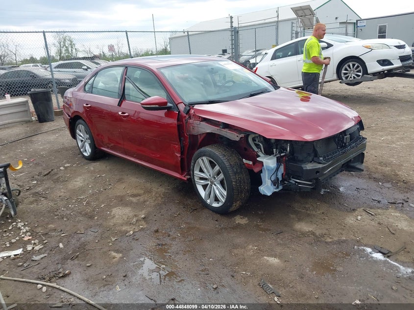 2019 Volkswagen Passat 2.0T Wolfsburg Edition