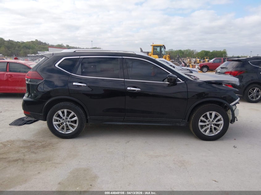 VIN KNMAT2MV7KP558466 2019 NISSAN ROGUE SV