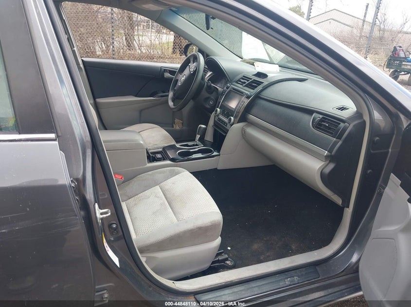 2014 Toyota Camry Le