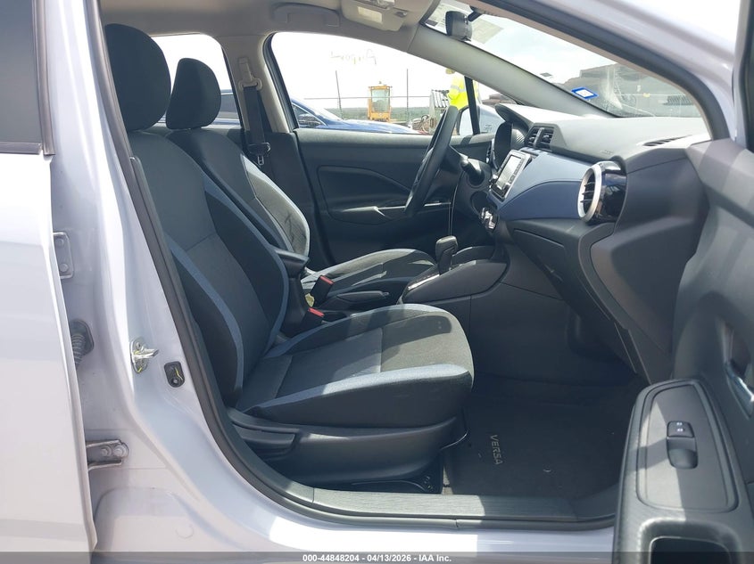 2024 Nissan Versa 1.6 Sv