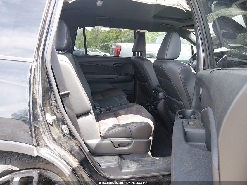 2024 Honda Passport Awd Black VIN: 5FNYF8H86RB002652 Lot: 44848215