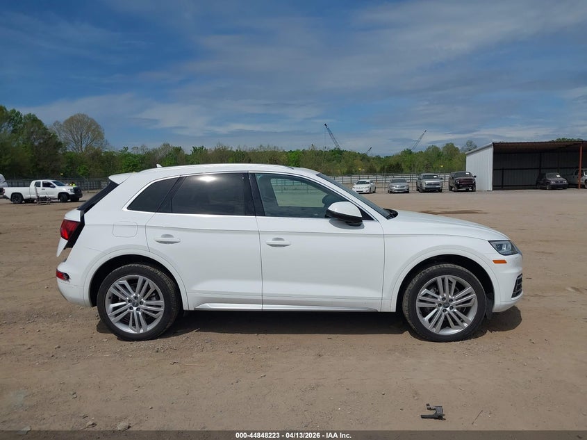 2018 Audi Q5 2.0T Premium/2.0T Tech Premium VIN: WA1BNAFY0J2012324 Lot: 44848223