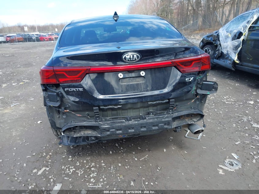 2021 Kia Forte Ex VIN: 3KPF54AD6ME402946 Lot: 44848235
