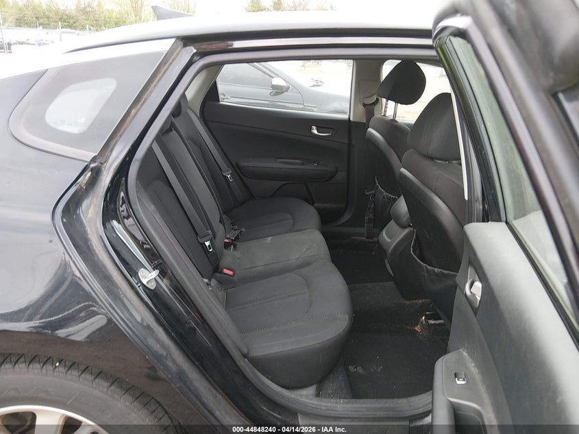 2017 Kia Optima Lx VIN: 5XXGT4L37HG147316 Lot: 44848240