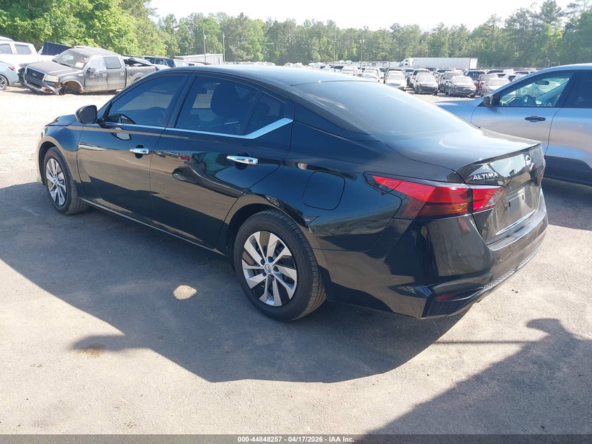 2022 Nissan Altima S Fwd