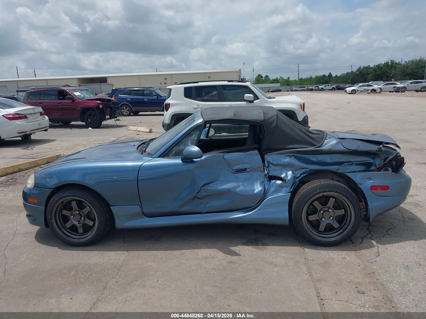 2005 Mazda Mx-5 Miata Cloth VIN: JM1NB353X50410932 Lot: 44848260