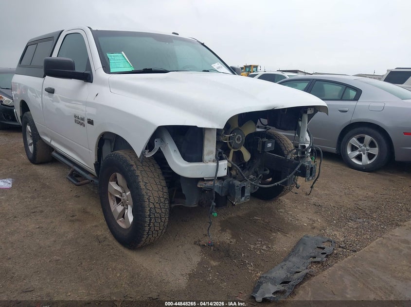 2014 Ram 1500 5.7 Ram Tradesman white Lot 111044848265 Vin 3C6JR7AT9EG101754