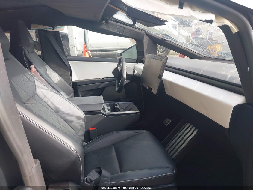 2024 TESLA CYBERTRUCK | TRUCK