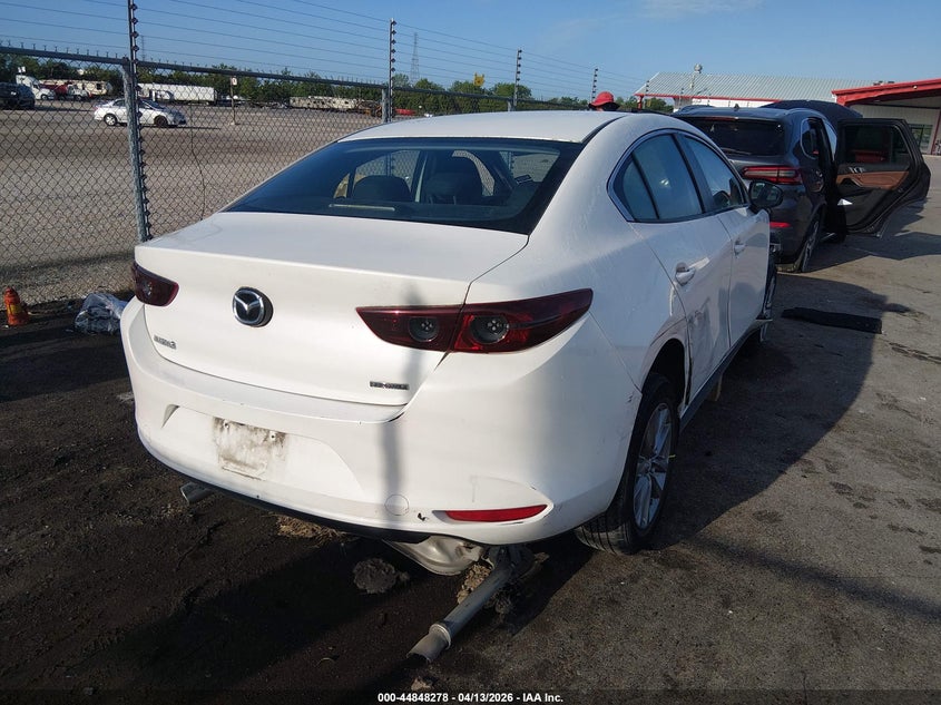 2020 MAZDA MAZDA3 auction photo 4
