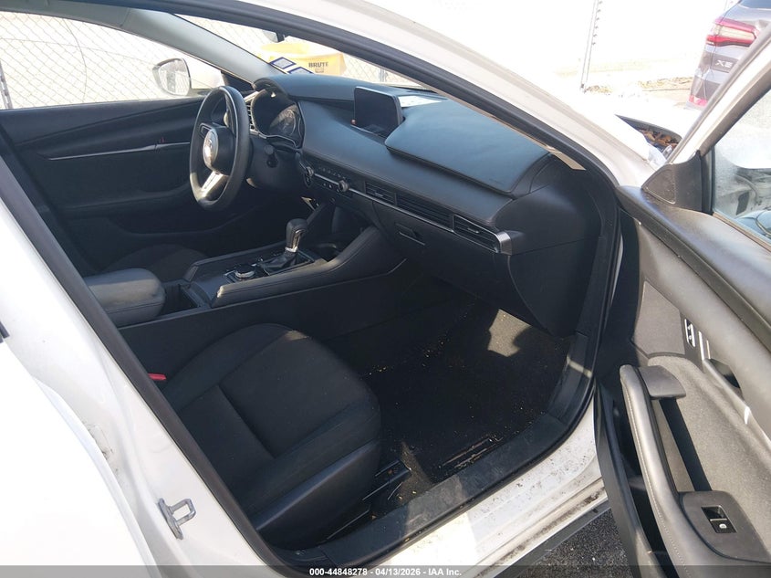 2020 MAZDA MAZDA3 auction photo 5