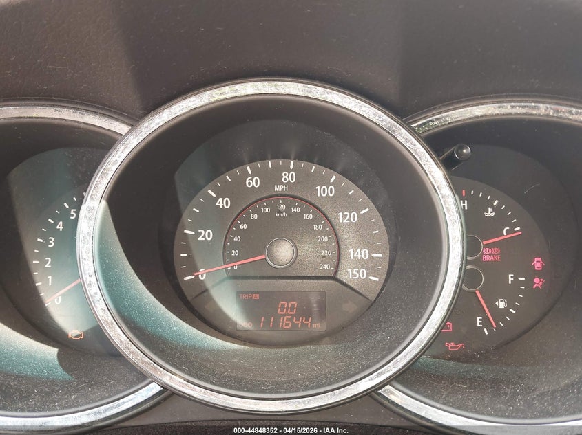 2011 Kia Sorento Ex V6 VIN: 5XYKUDA2XBG040636 Lot: 44848352